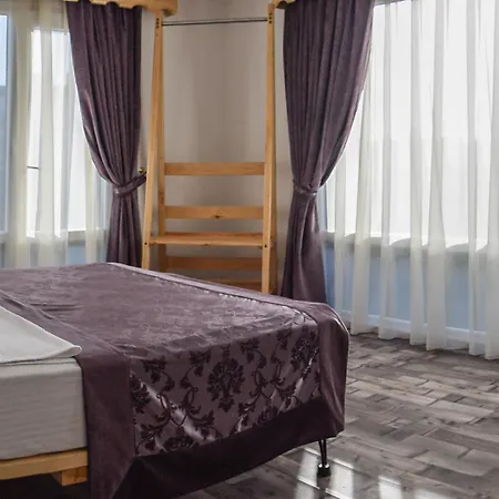 Vavien Szálloda 4*