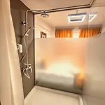 Vavien Hotel 4*