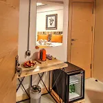 Hotel Vavien 4*