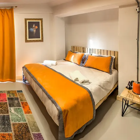 Vavien Hotell 4*