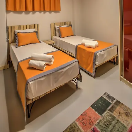 Vavien Hotel Istanboel